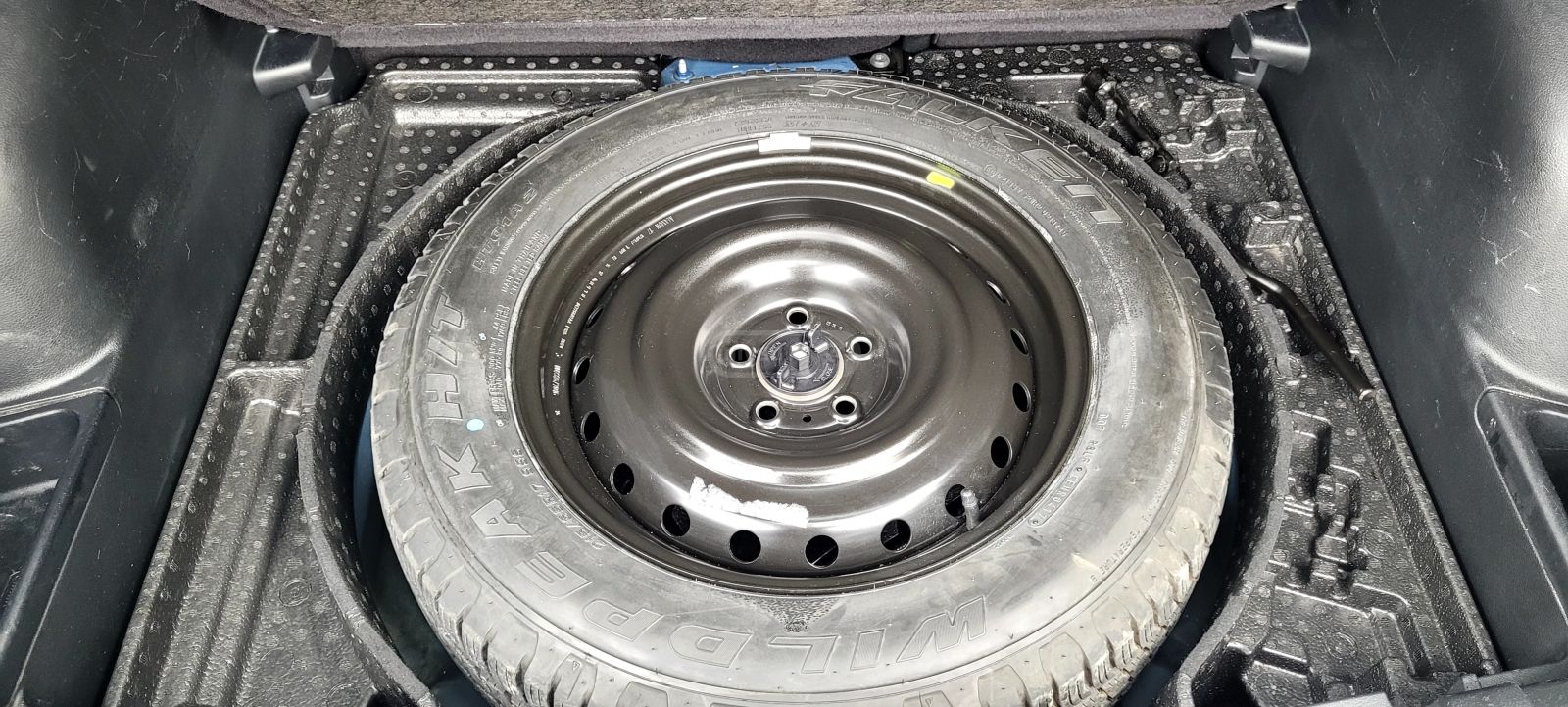 Jeep Compass - фото 15