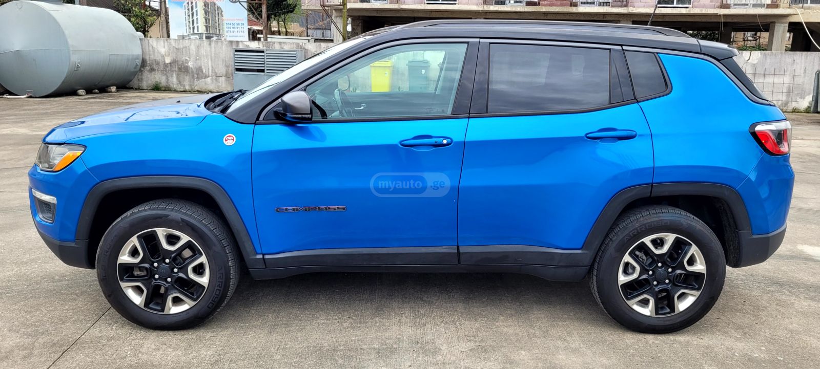 Jeep Compass - фото 7