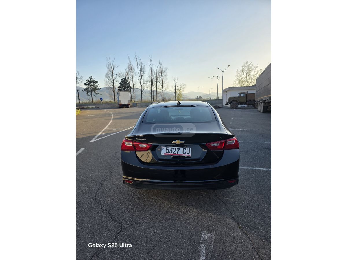 Chevrolet Malibu - фото 9
