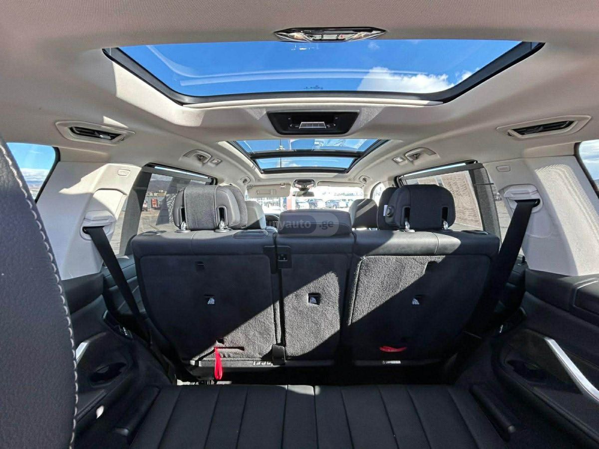 BMW X7 - фото 11