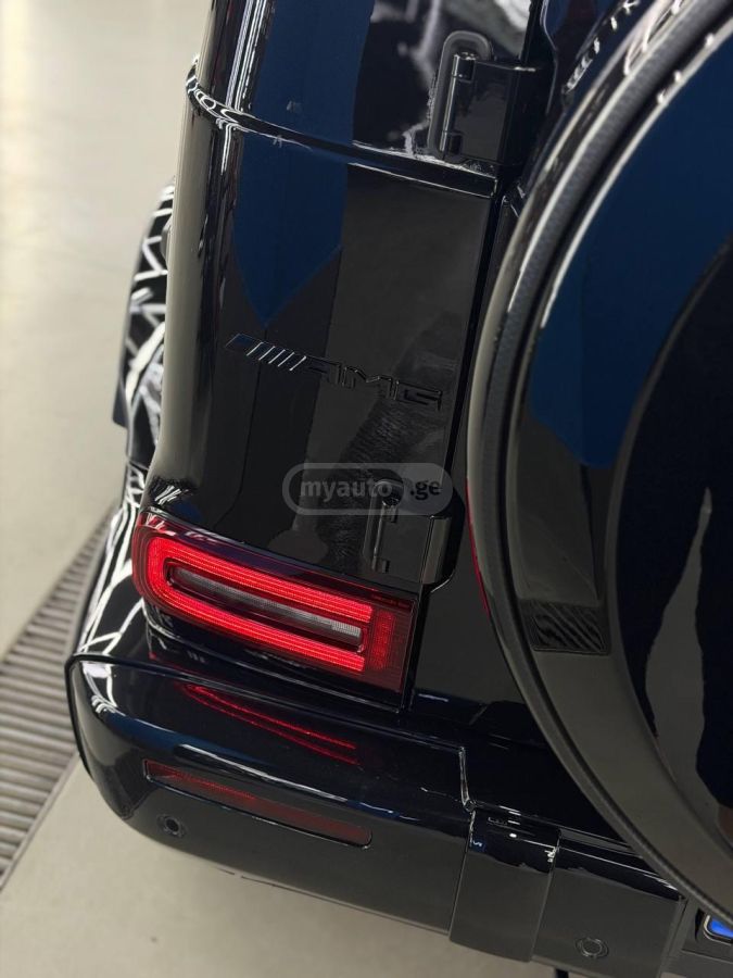 Mercedes-Benz Base AMG G 63 4dr All Wheel Dr — миниатюра 10