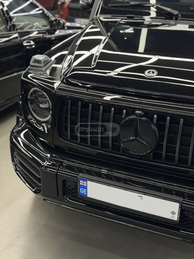 Mercedes-Benz Base AMG G 63 4dr All Wheel Dr — миниатюра 3