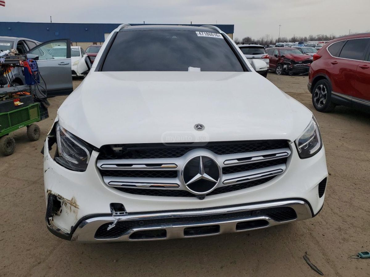 Mercedes-Benz GLC 300 - фото 5