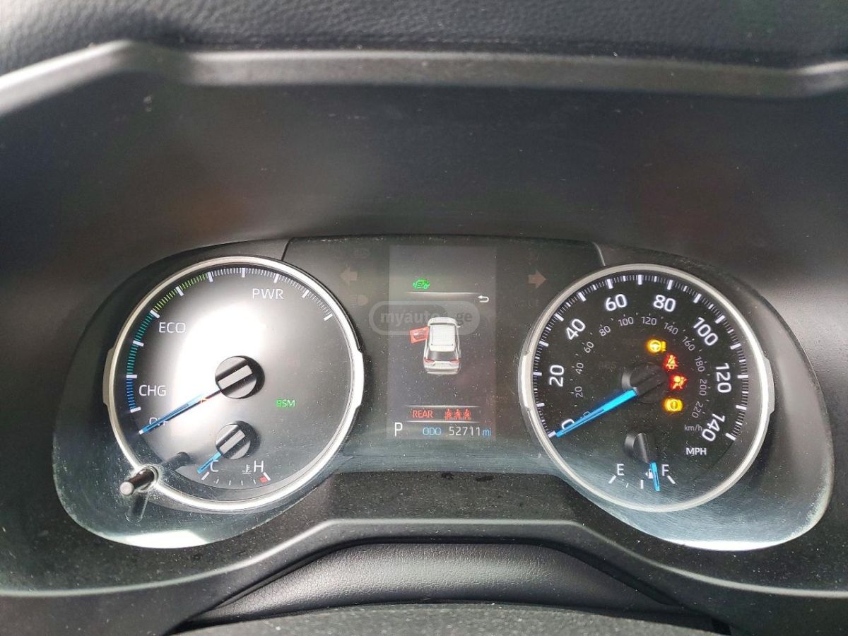 Toyota RAV 4 - фото 9