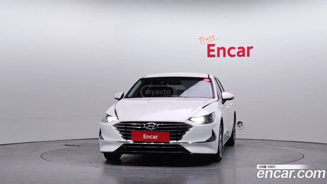 Hyundai Sonata - фото 3