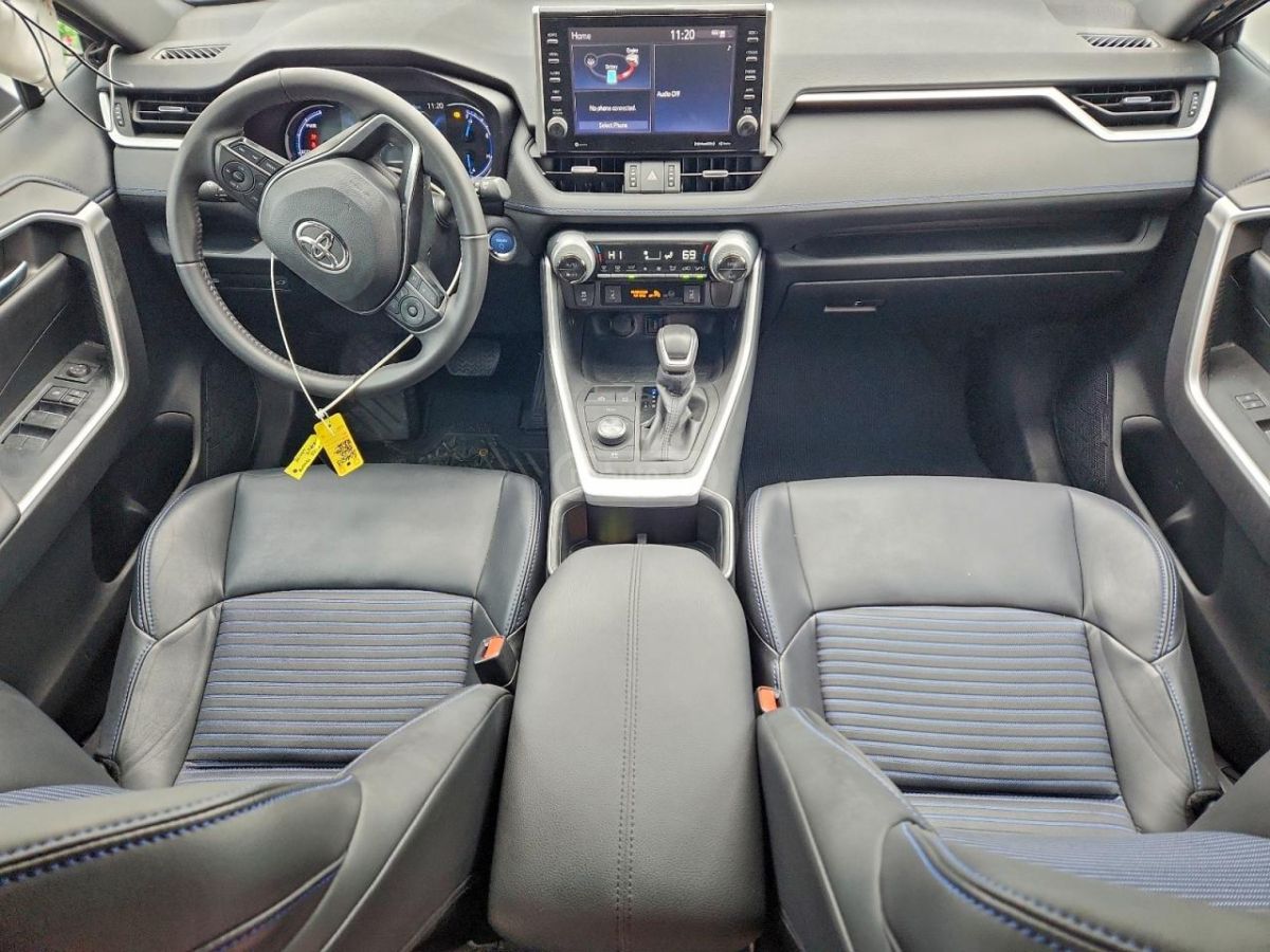 Toyota RAV 4 - фото 8