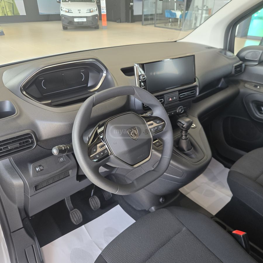 Peugeot Rifter 2025 — миниатюра 10