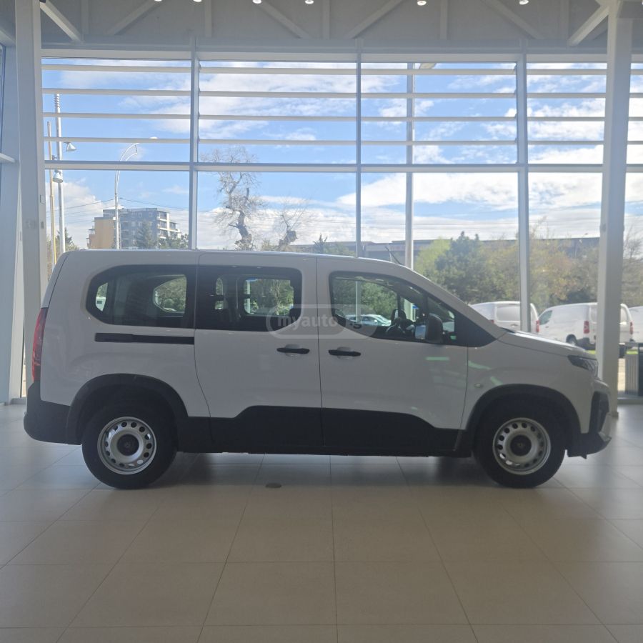 Peugeot Rifter 2025 — миниатюра 4