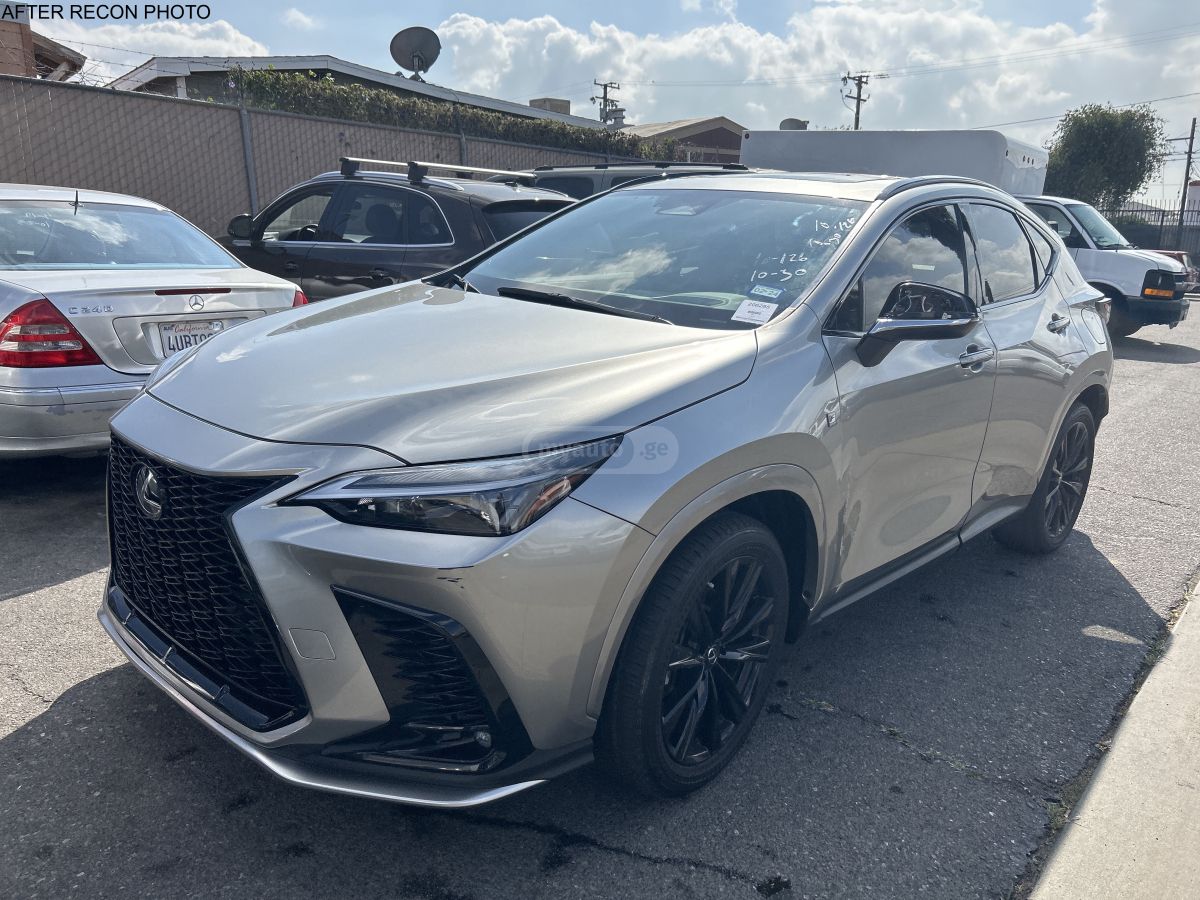 Lexus Luxury 4dr All-Wheel Drive Aut — миниатюра 1