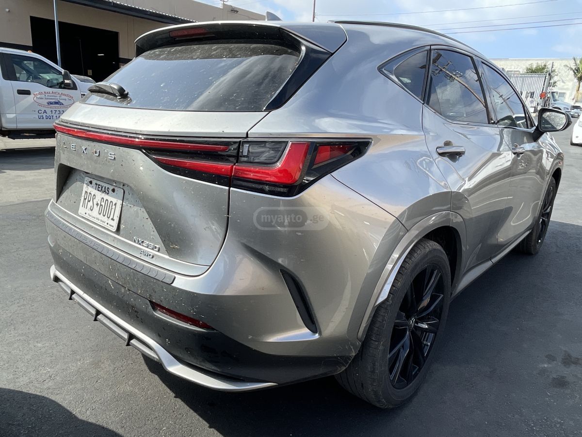 Lexus Luxury 4dr All-Wheel Drive Aut — миниатюра 7