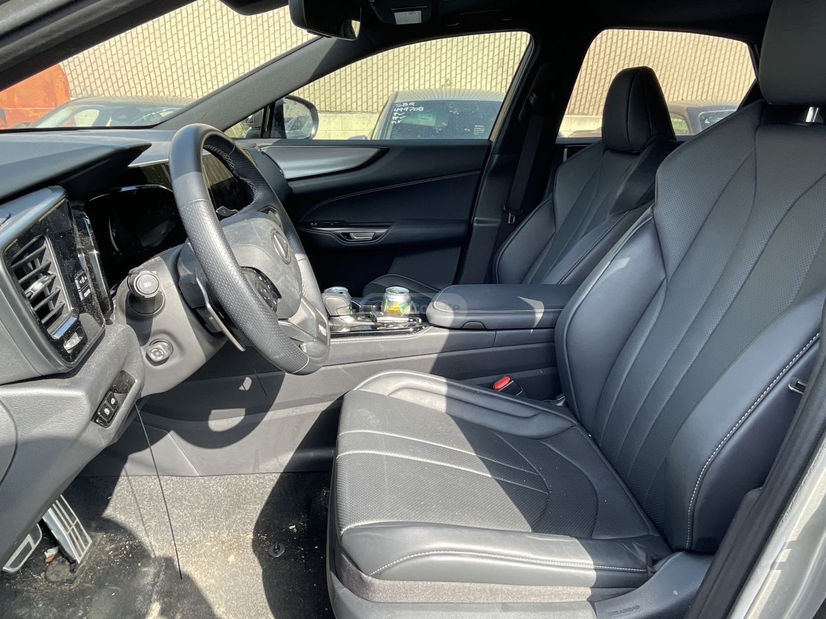 Lexus Luxury 4dr All-Wheel Drive Aut — миниатюра 9