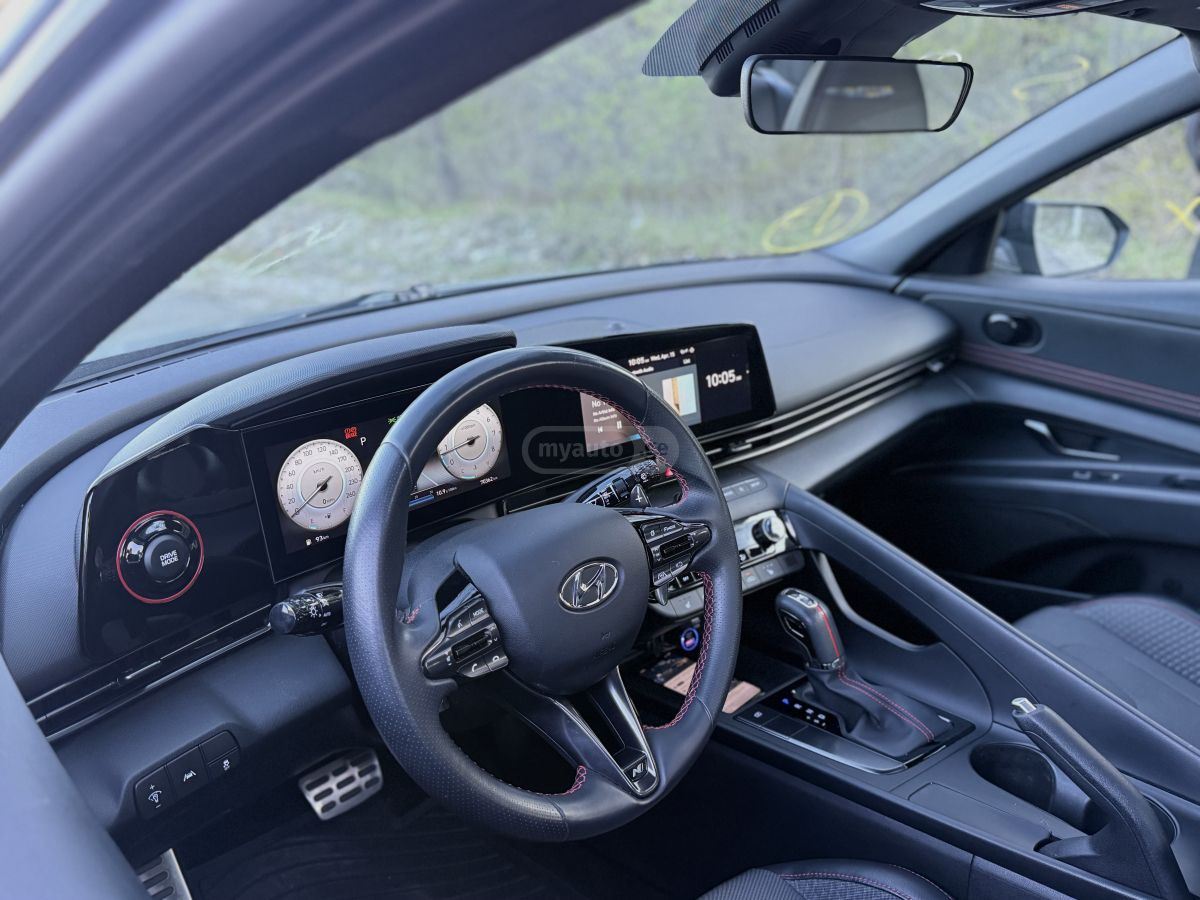 Hyundai Elantra - фото 4