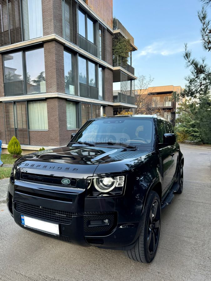 Land Rover Defender 110 2022 — миниатюра 7
