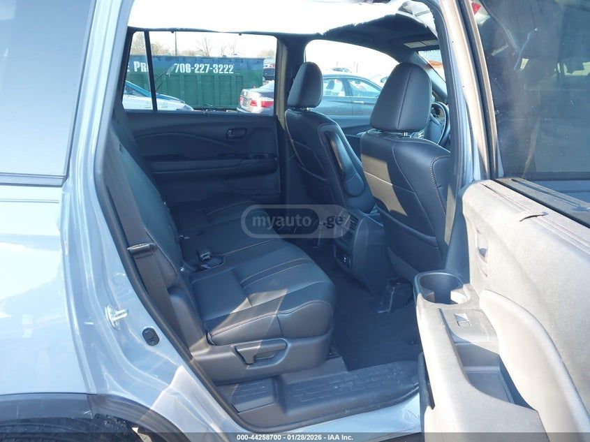 Honda Passport 2023 — миниатюра 8