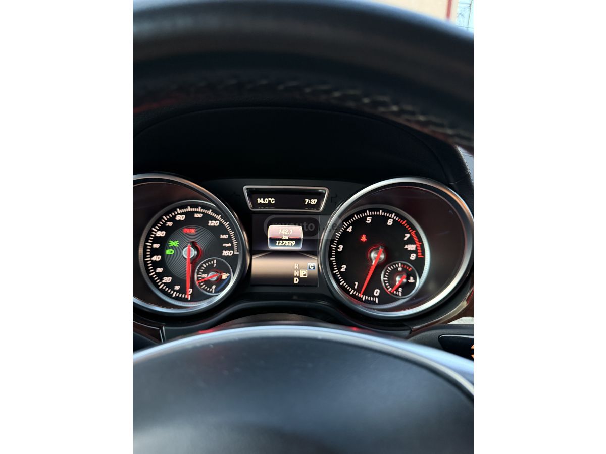 Mercedes-Benz GLE 400 - фото 11