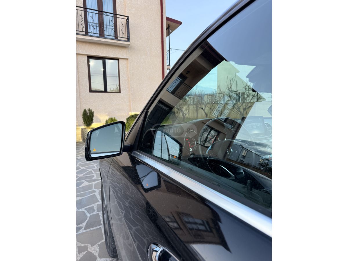 Mercedes-Benz GLE 400 - фото 5