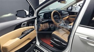 Kia Carnival - фото 8