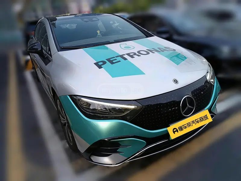 Mercedes-Benz EQE 2025 — миниатюра 3