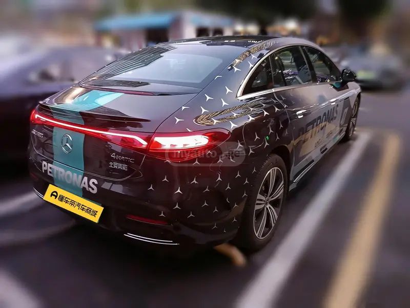 Mercedes-Benz EQE 2025 — миниатюра 4