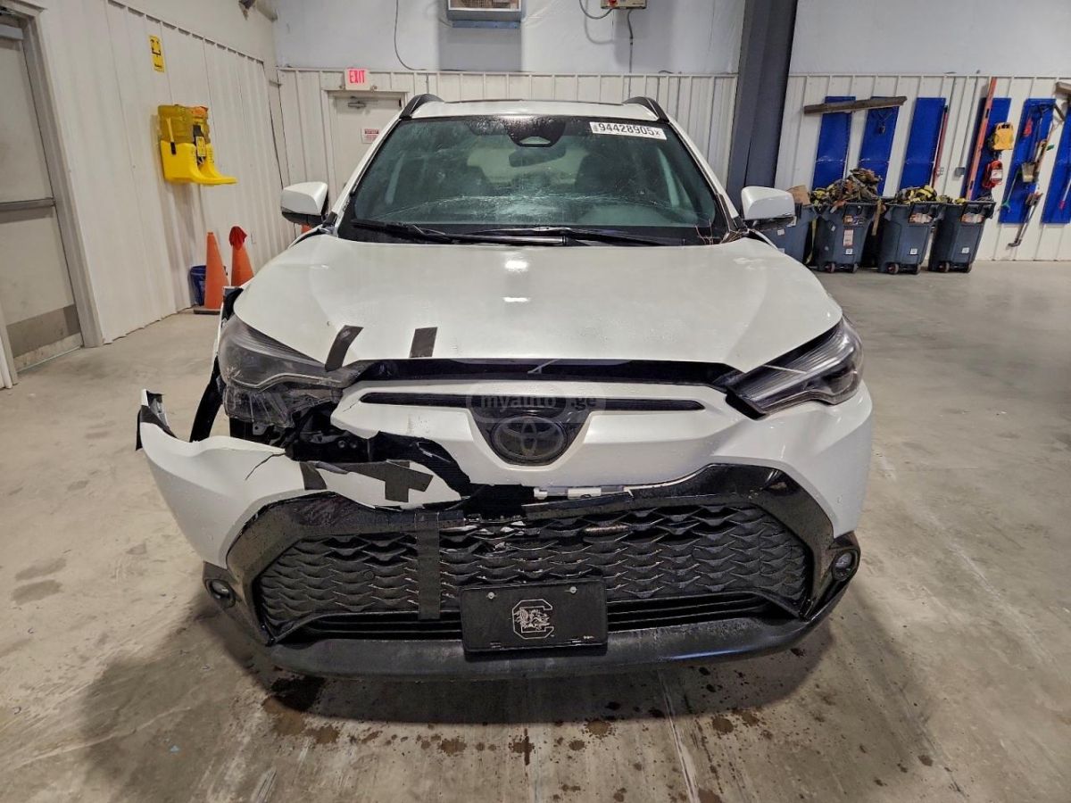 Toyota xse — миниатюра 4