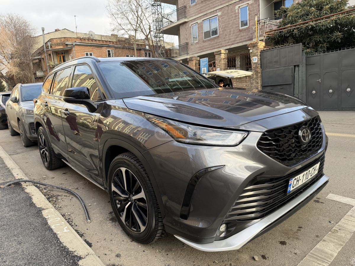 Toyota Highlander - фото 4