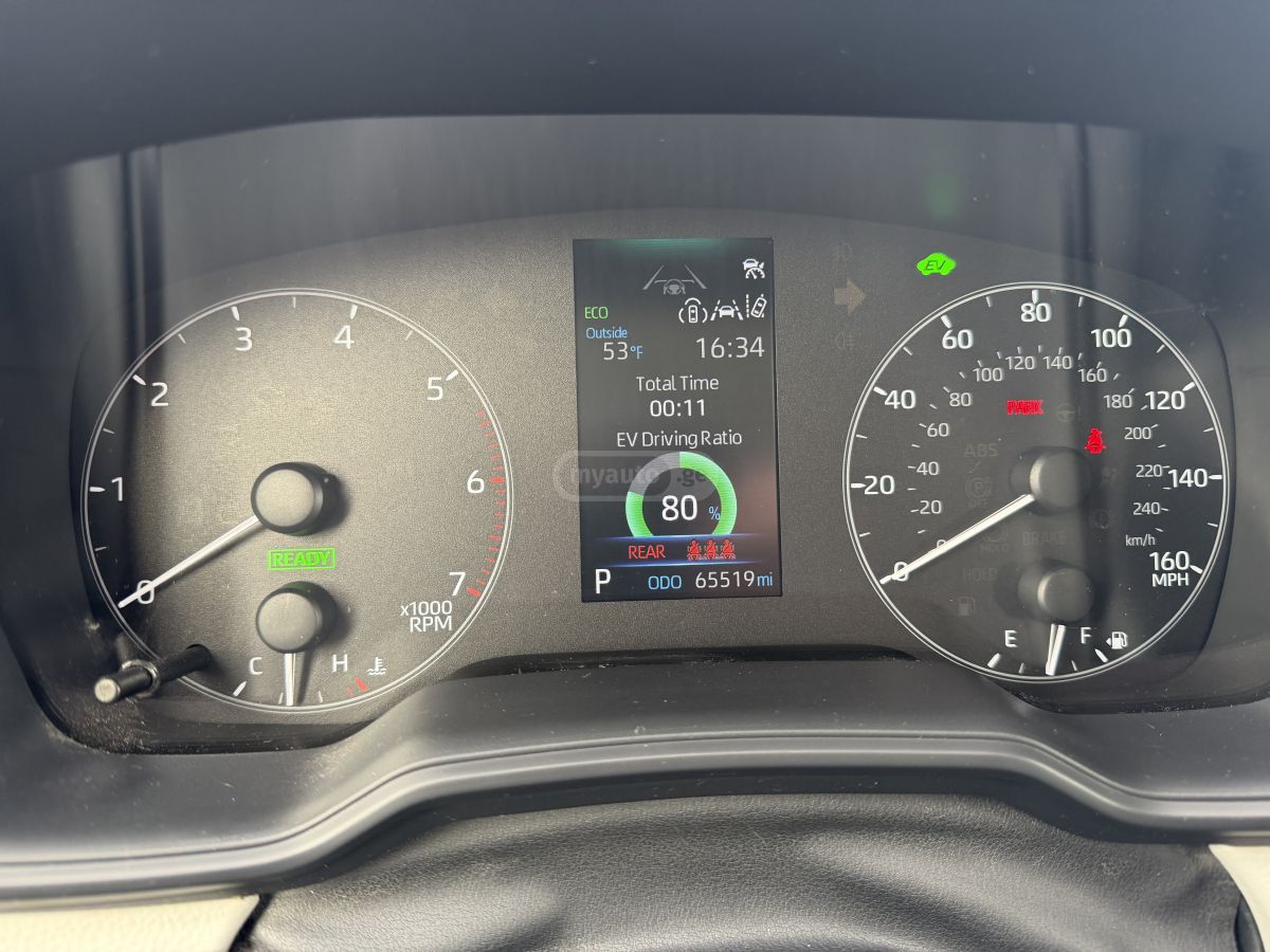 Toyota Corolla - фото 2