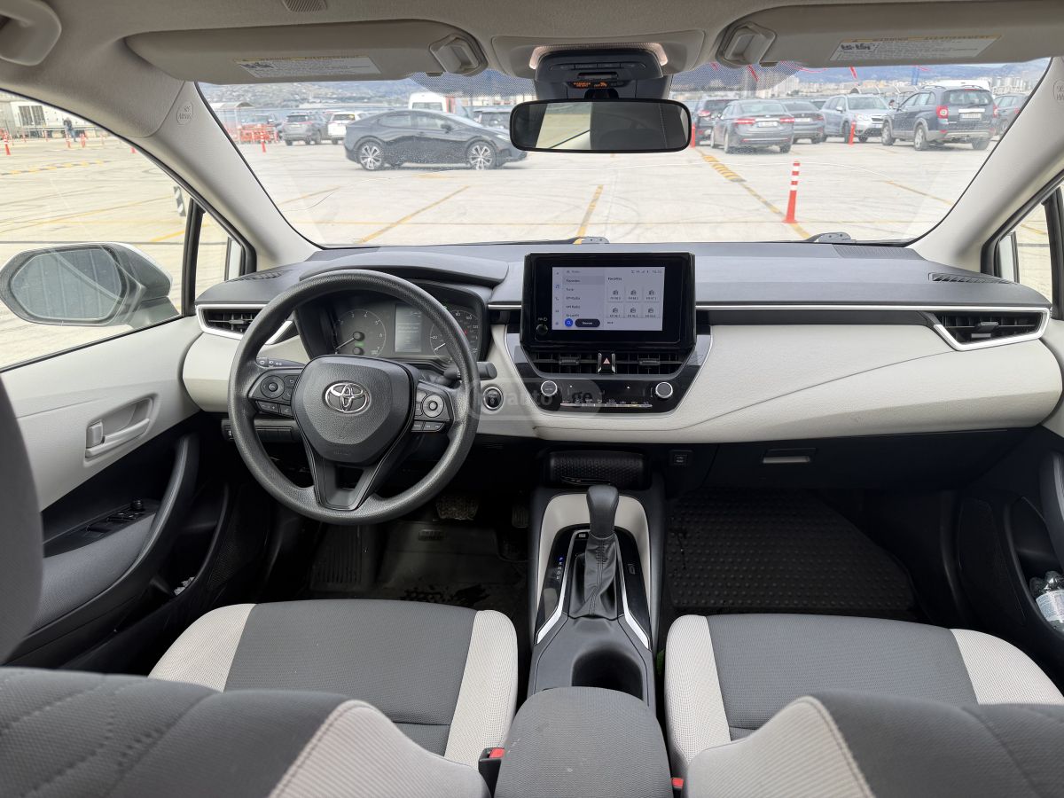 Toyota Corolla - фото 3