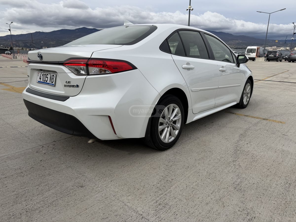 Toyota Corolla - фото 6