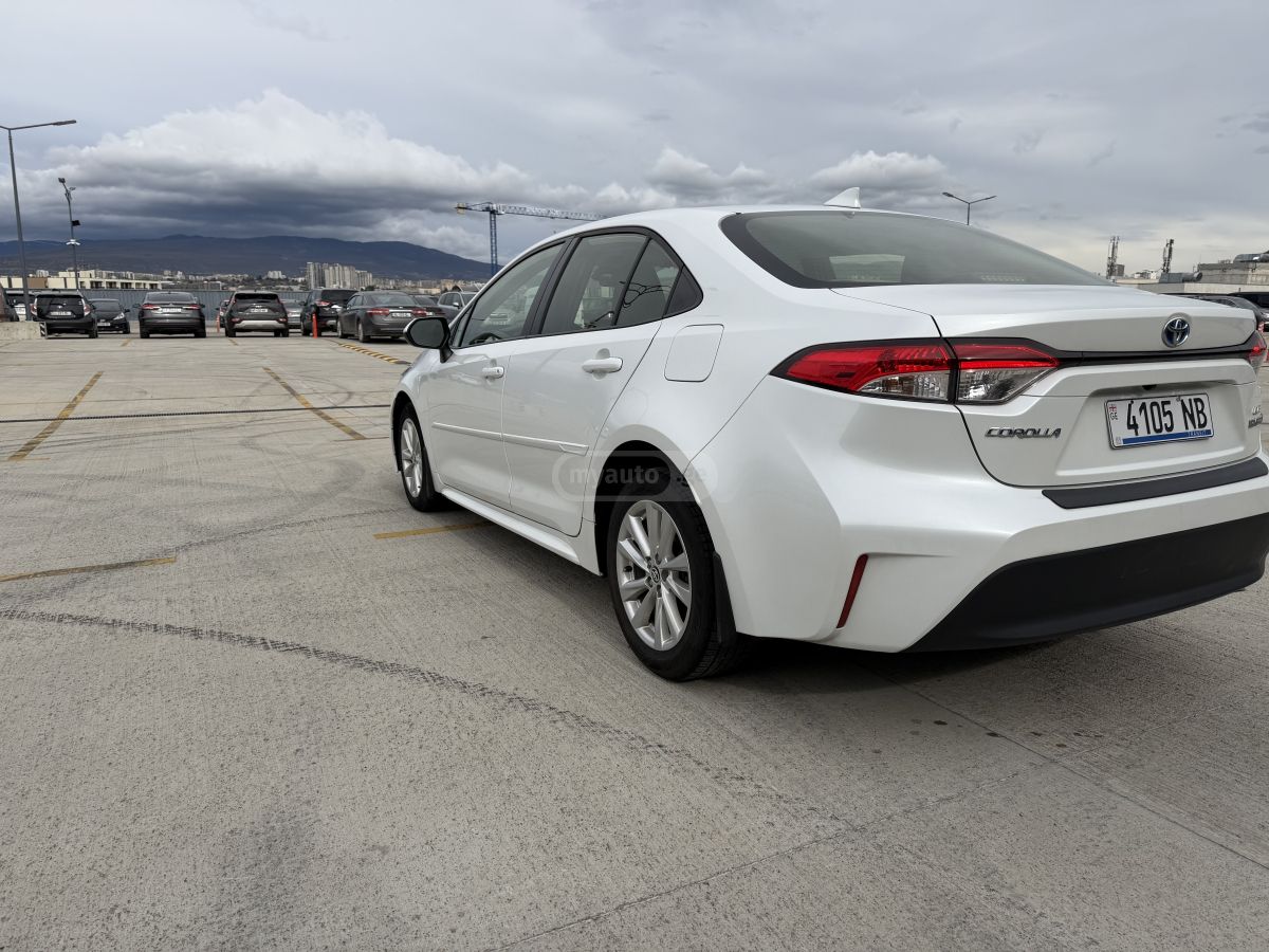Toyota Corolla - фото 8