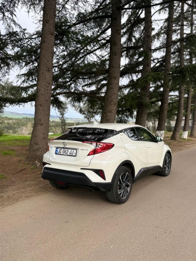 Toyota CHR - фото 12
