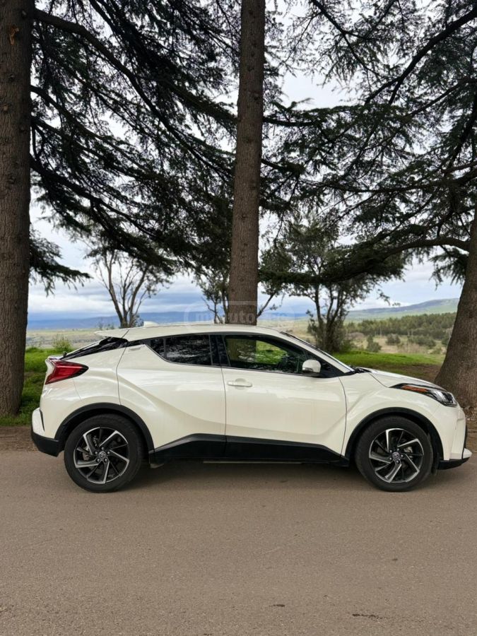 Toyota CHR - фото 5