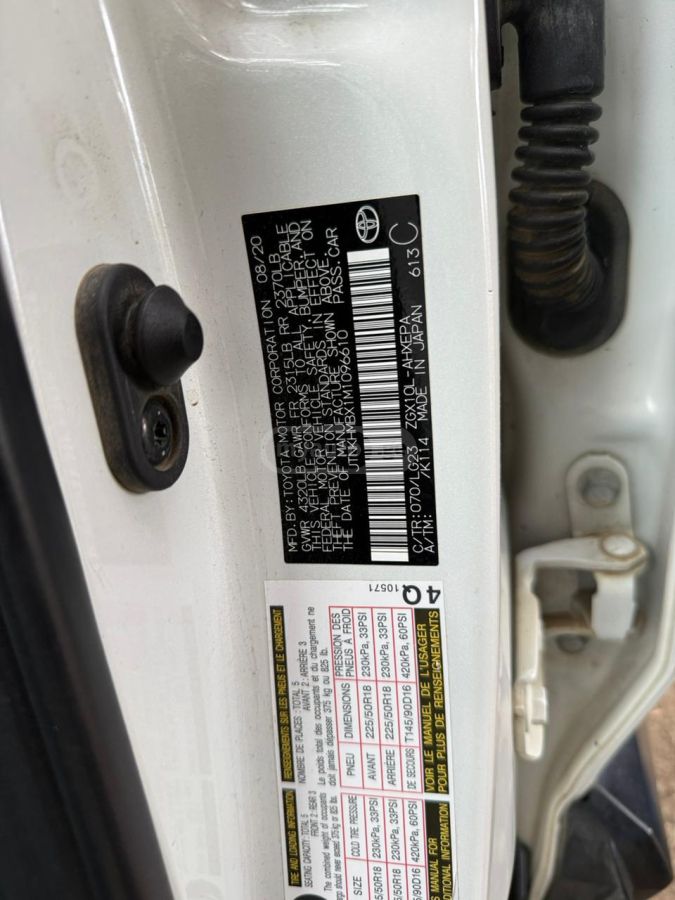 Toyota CHR - фото 7