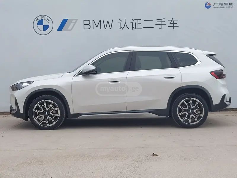 BMW X1 2023 — миниатюра 3