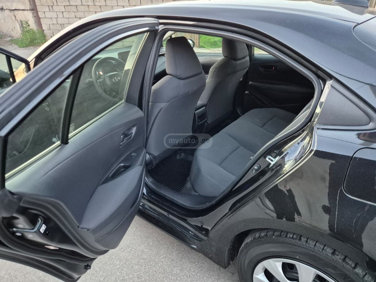 Toyota Corolla - фото 7