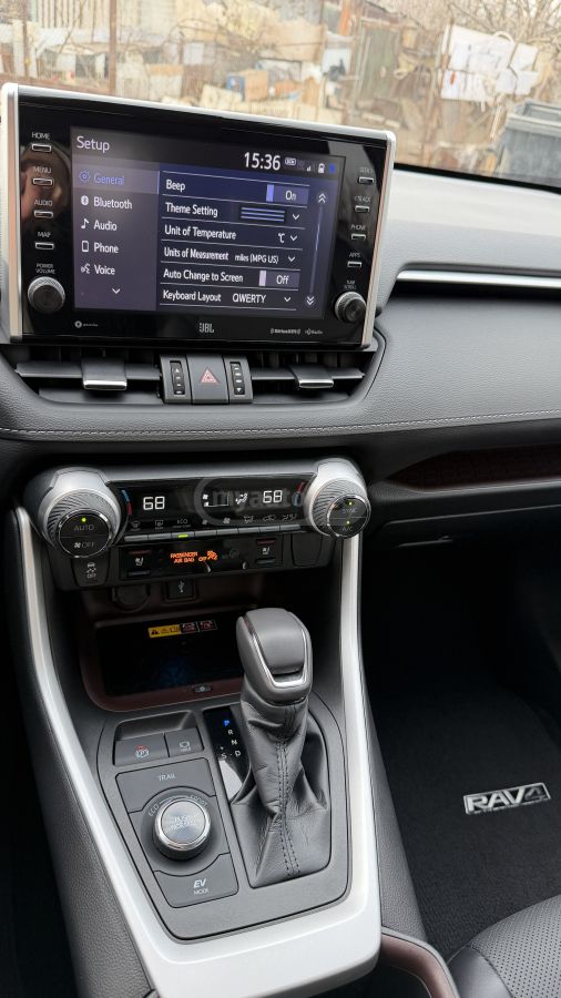 Toyota Limited 4dr All-Wheel Drive Au — миниатюра 11