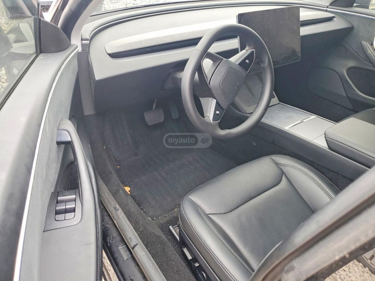 Tesla Model 3 - фото 8