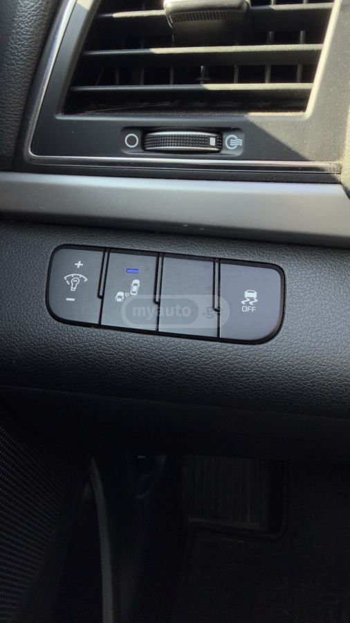 Hyundai Elantra - фото 9