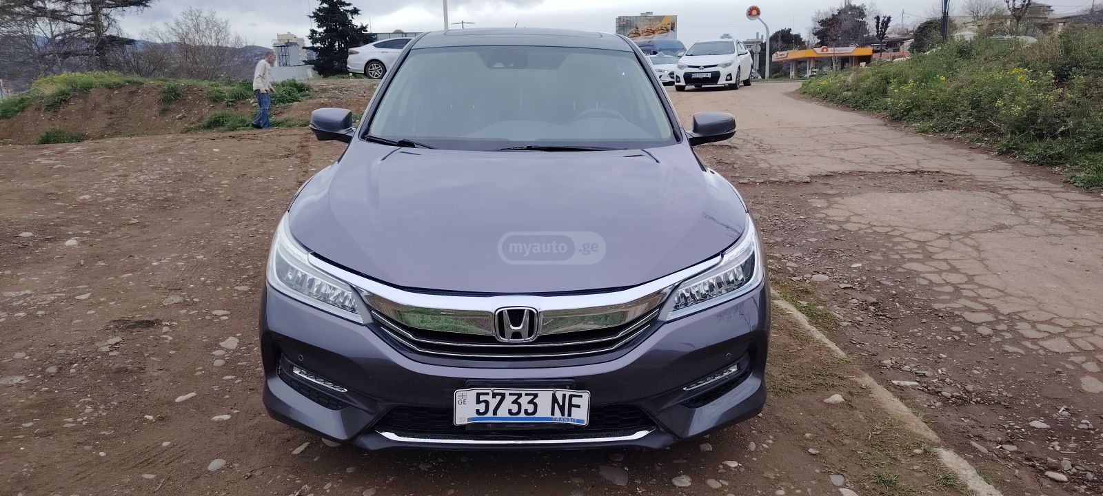 Honda Accord - фото 1