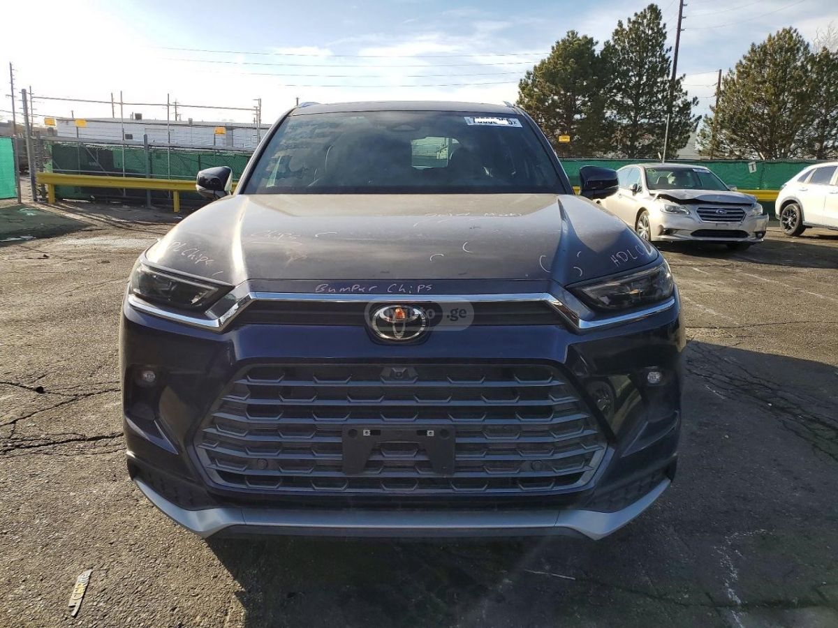 Toyota Grand Highlander - фото 6