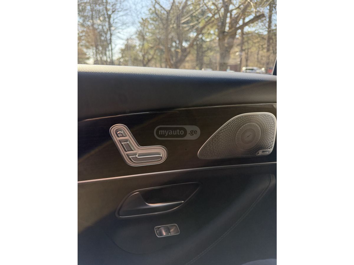 Mercedes-Benz GLE 350 - фото 10
