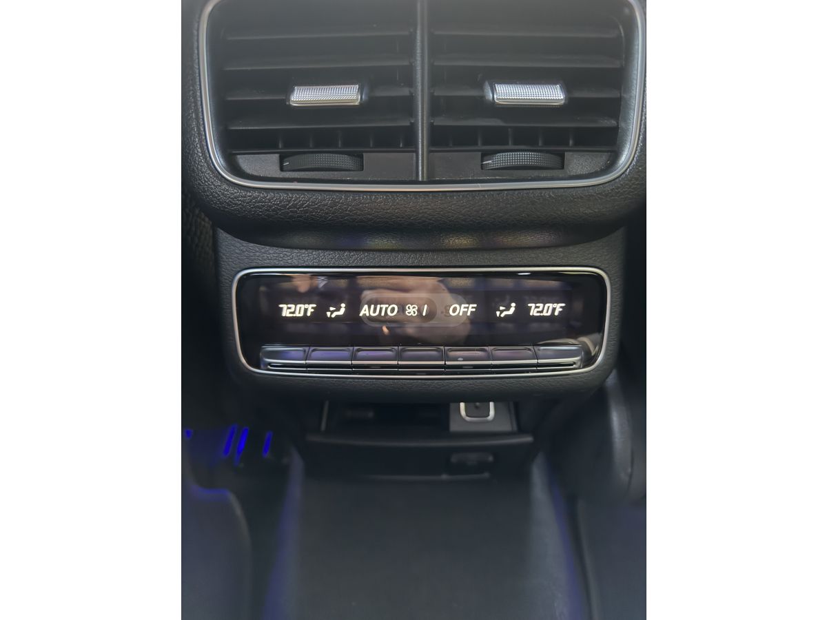 Mercedes-Benz GLE 350 - фото 12