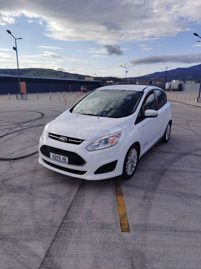 Ford C-MAX - фото 2