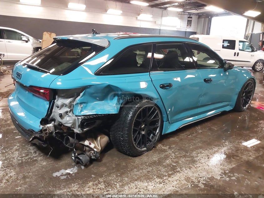 Audi RS6 AVANT TFSI QUATTRO TIPTRONIC 2021 — миниатюра 6