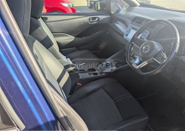 Nissan Leaf - фото 11