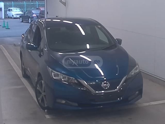 Nissan Leaf - фото 12
