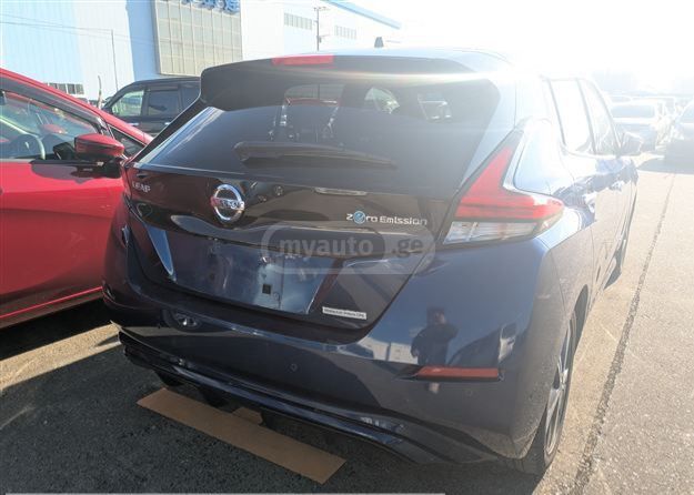 Nissan Leaf - фото 6