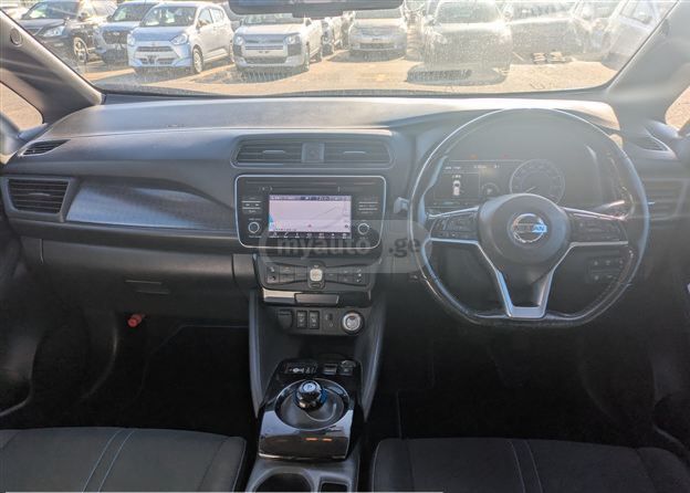 Nissan Leaf - фото 8