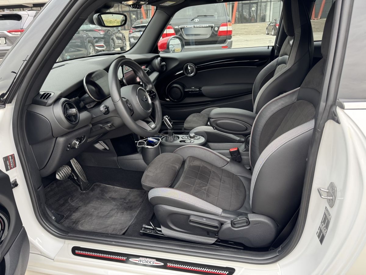 MINI John Cooper Works — миниатюра 7