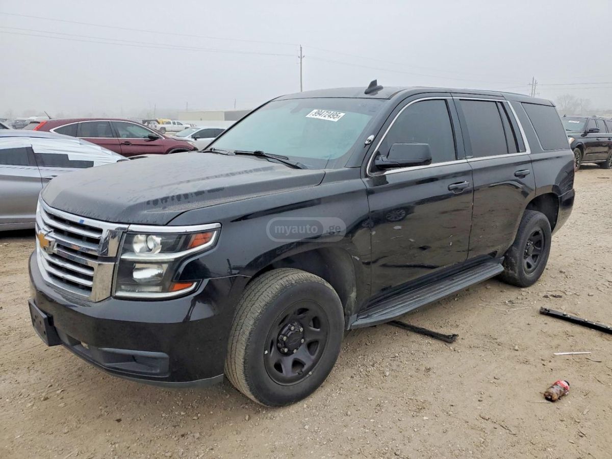 Chevrolet Tahoe - фото 1