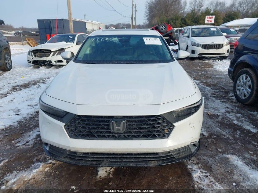 Honda Accord - фото 10